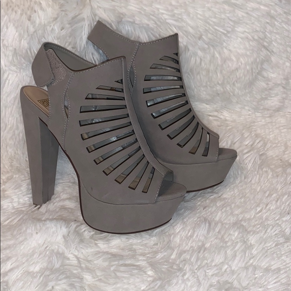 Grey wedge with Velcro strap